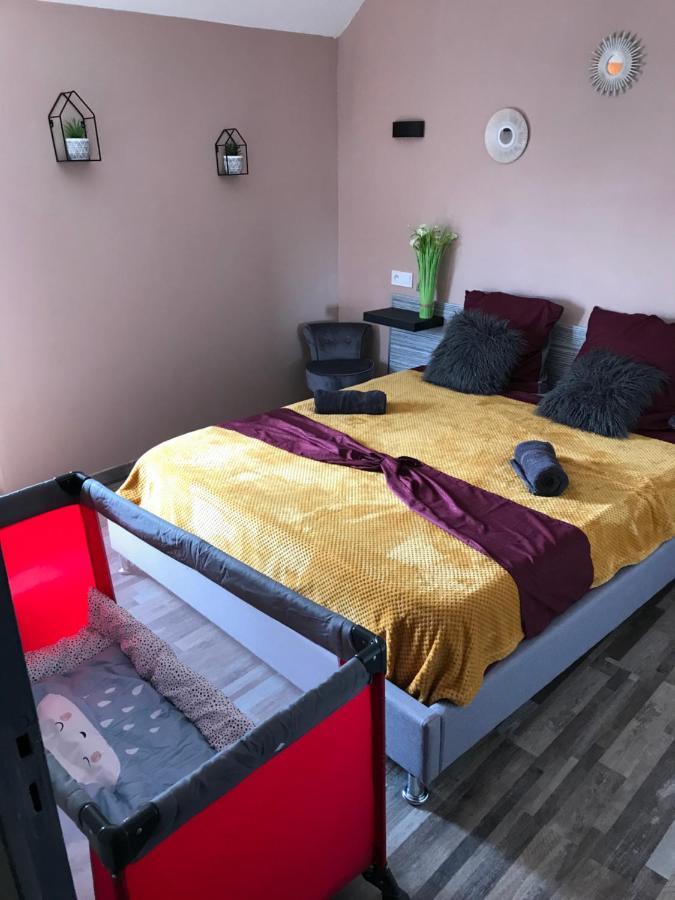 Top Host Les Perles Des Chateaux Mer Екстериор снимка
